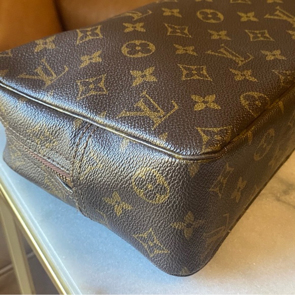 28 Louis Vuitton Monogram Trousse de Toilette Pochette Accessories Pouch - Picture 5 of 14